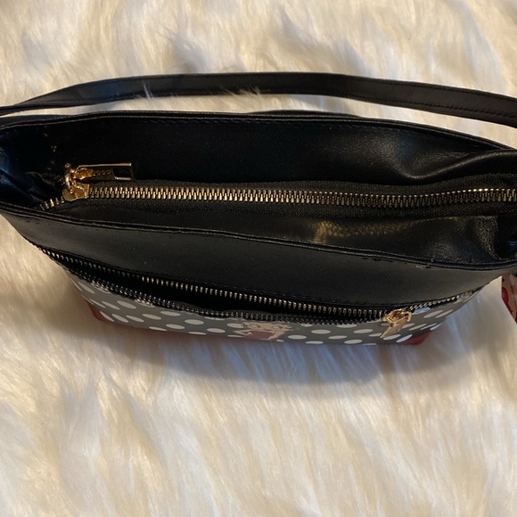 Betty Boop NWT ADJUSTABLE SHOULDER CROSSBODY STRAP BAG - Picture 3 of 7
